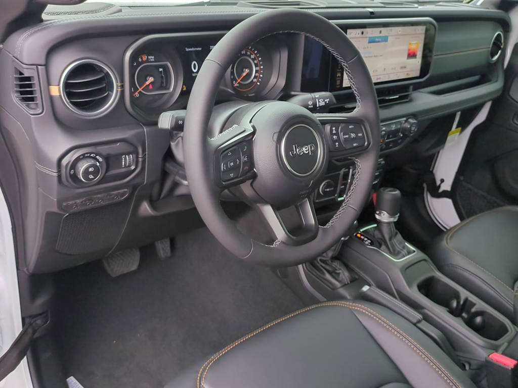 Thumbnail: 2026 Jeep Gladiator - 2
