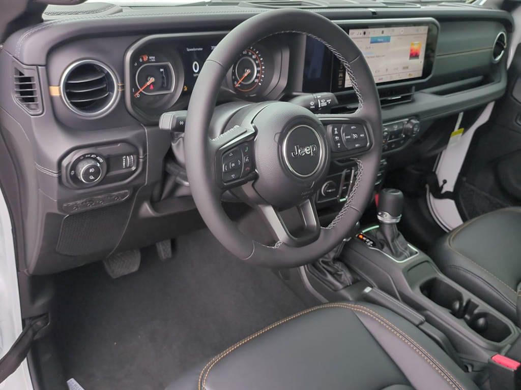 Thumbnail: 2026 Jeep Gladiator - 2