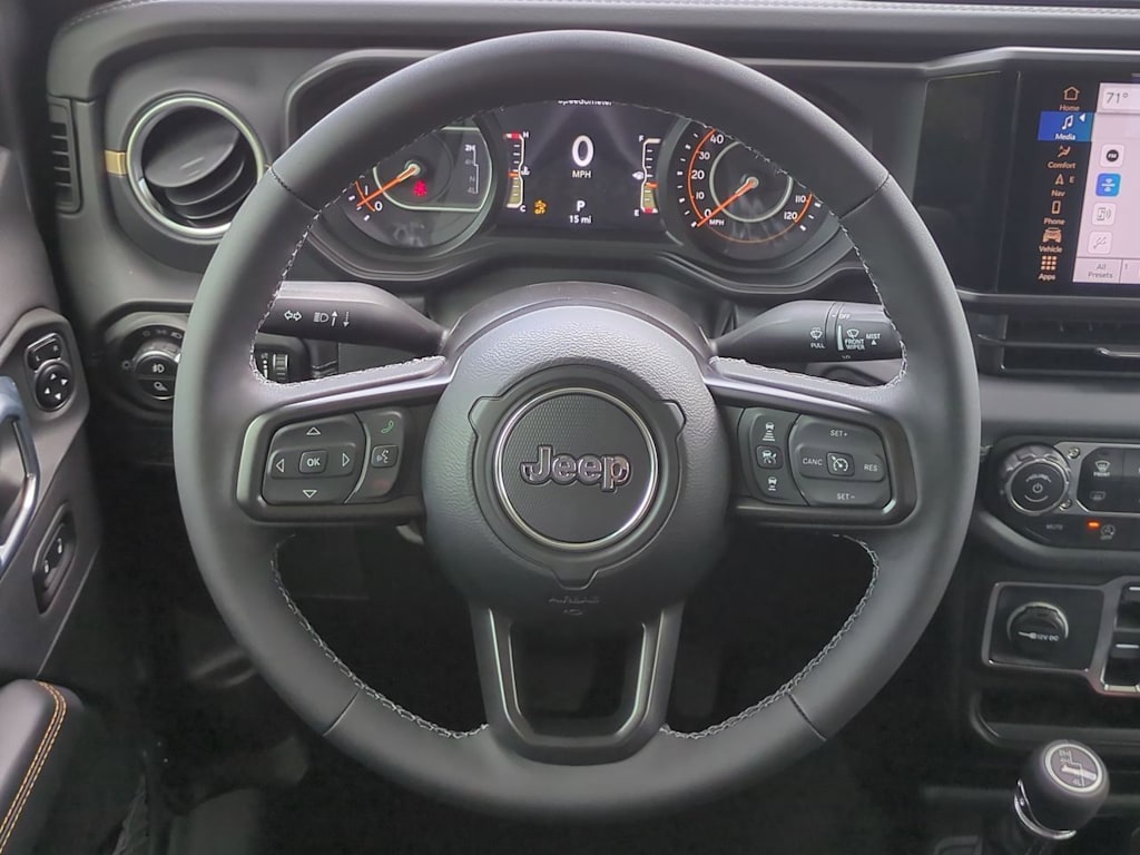 Thumbnail: 2026 Jeep Gladiator - 14