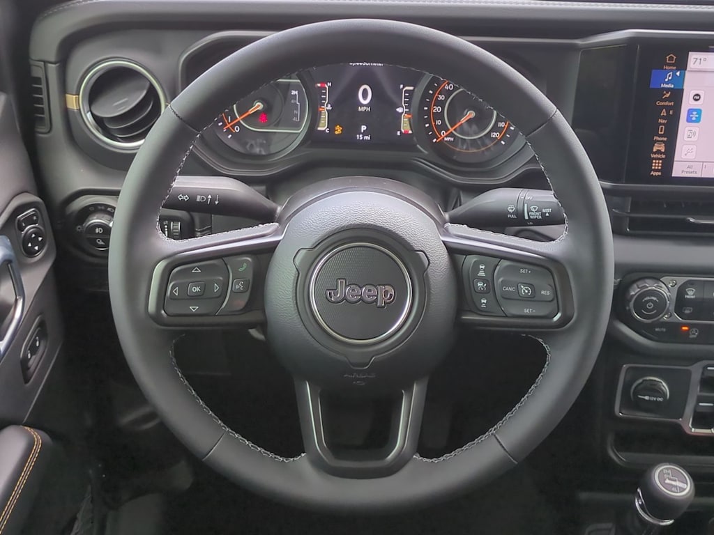 Thumbnail: 2026 Jeep Gladiator - 14