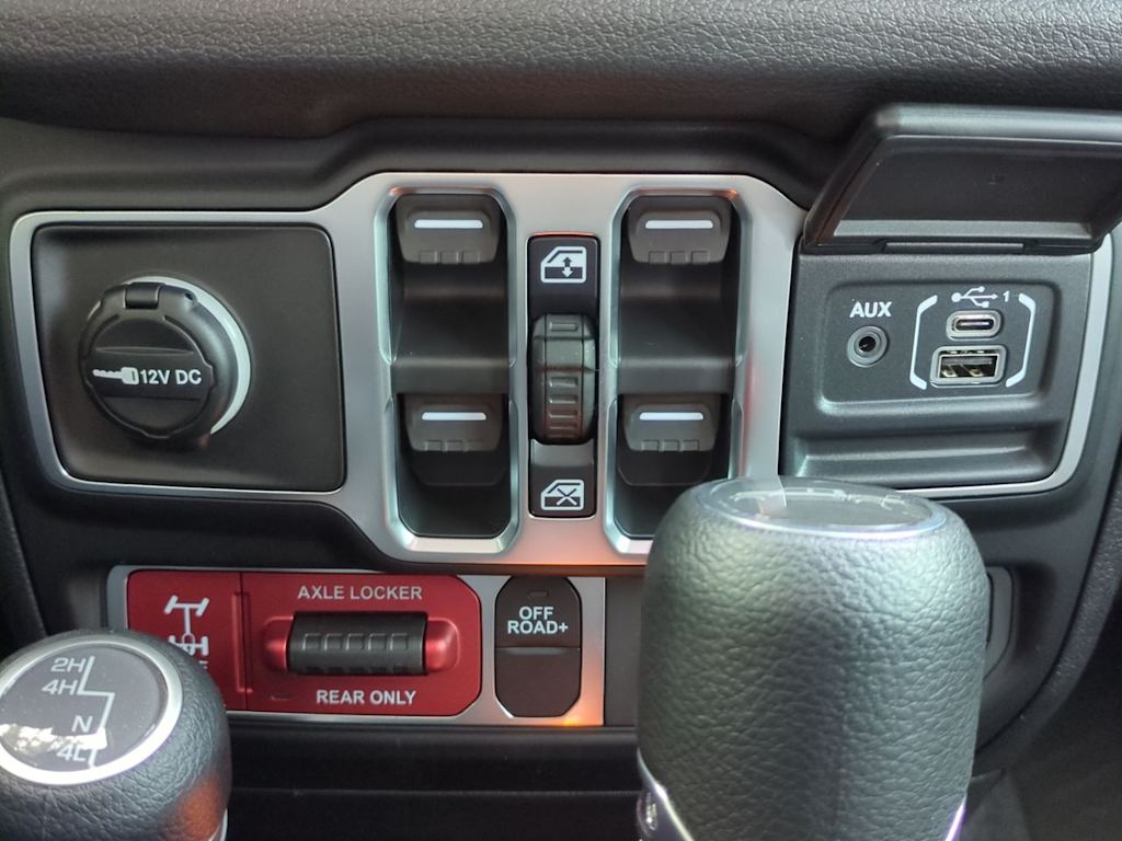 Thumbnail: 2026 Jeep Gladiator - 36