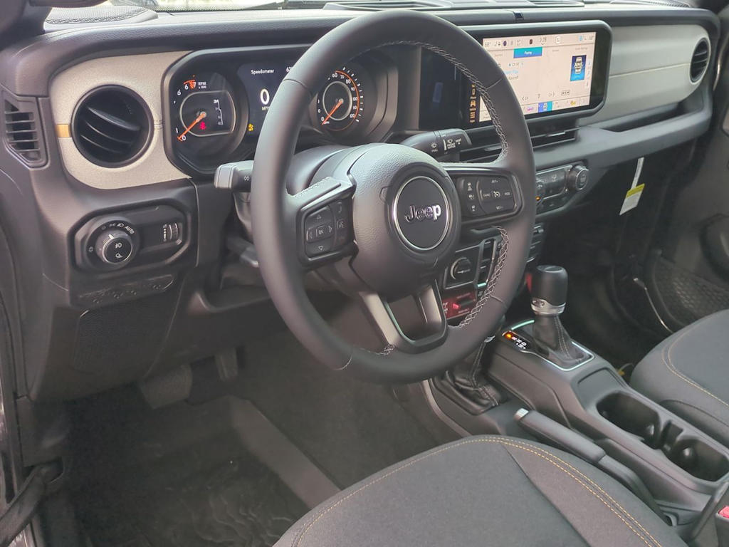 Thumbnail: 2026 Jeep Gladiator - 2