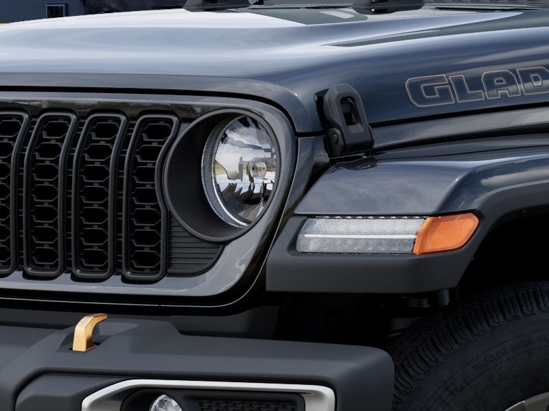 Thumbnail: 2026 Jeep Gladiator - 18