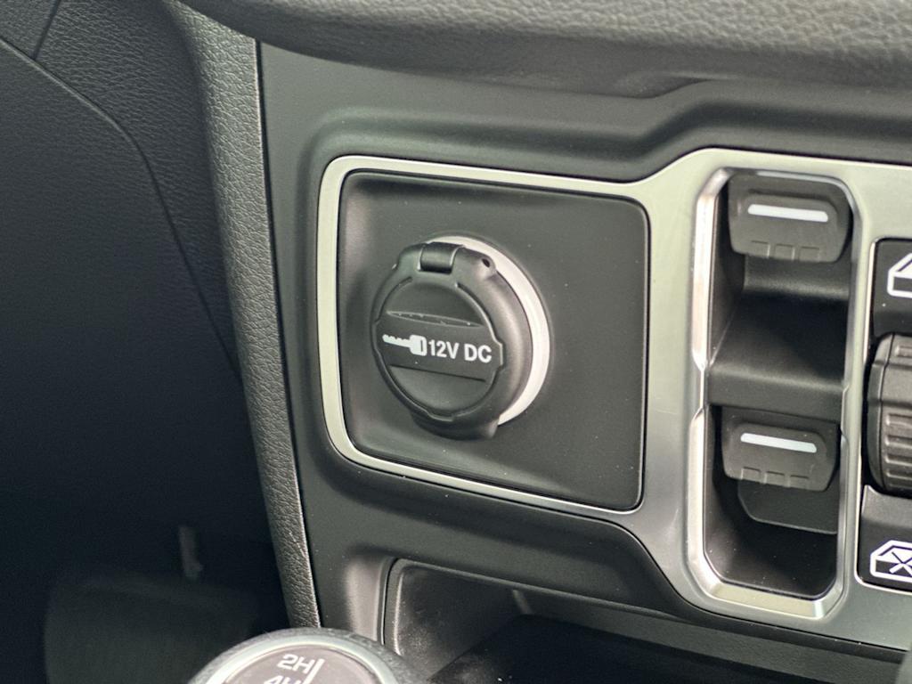 Thumbnail: 2026 Jeep Gladiator - 27
