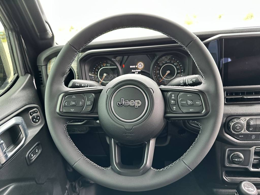 Thumbnail: 2026 Jeep Gladiator - 10