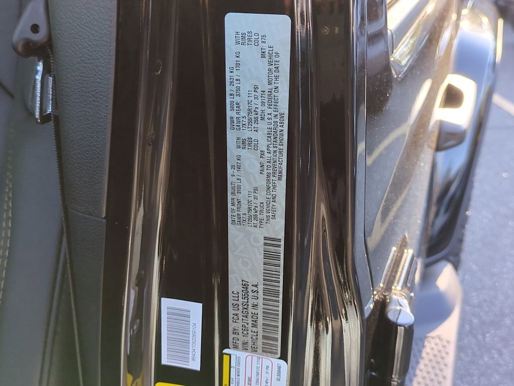 Thumbnail: 2025 Jeep Gladiator - 36