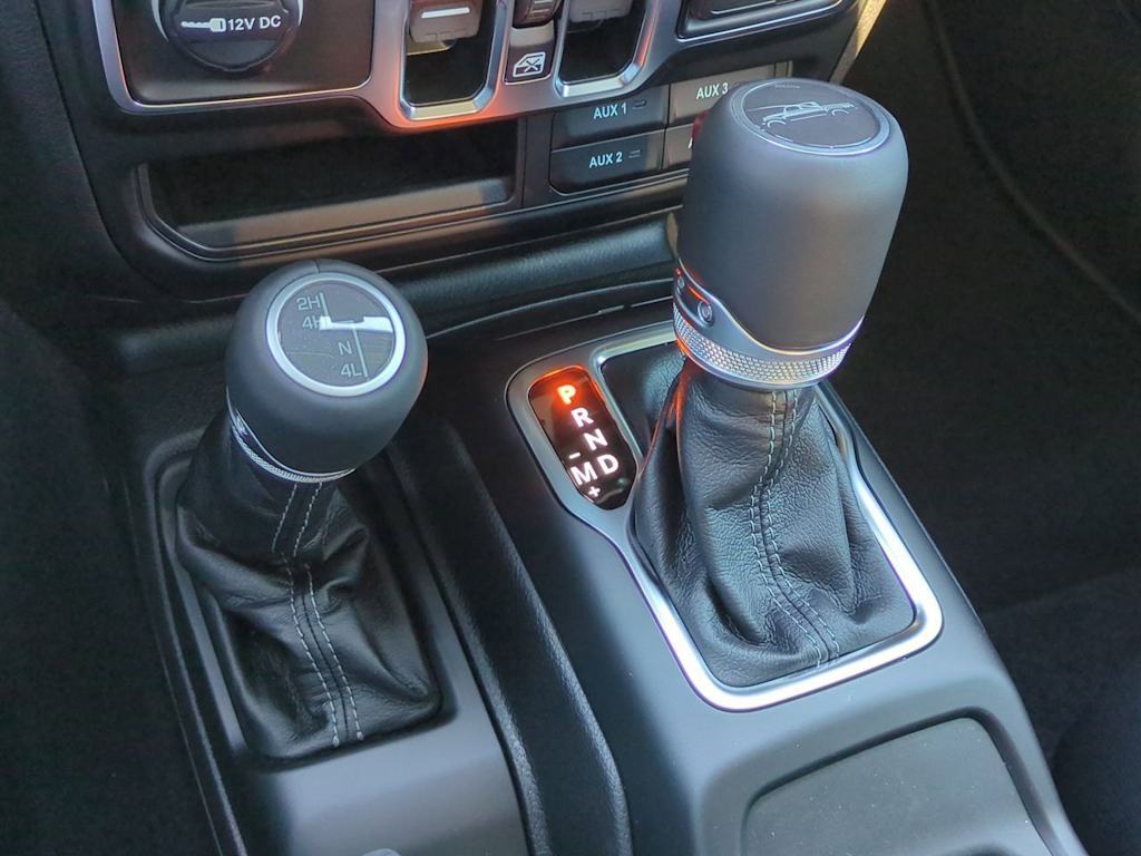 Thumbnail: 2025 Jeep Gladiator - 15