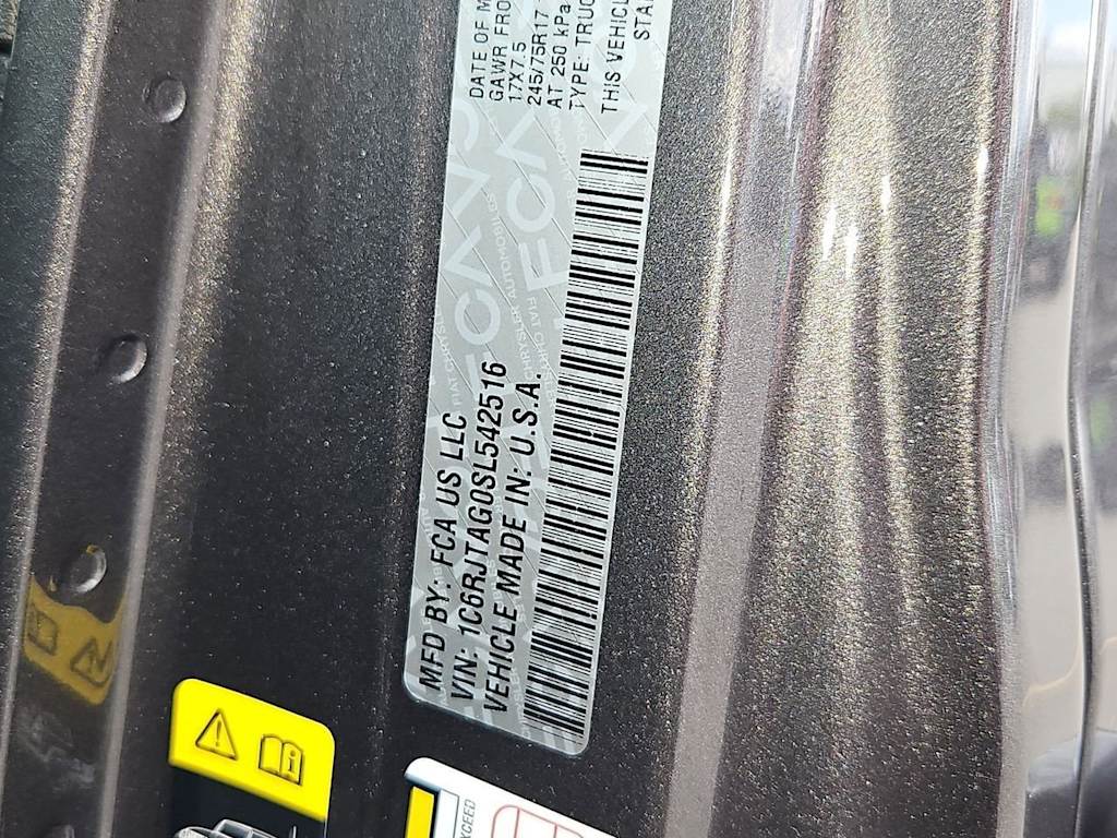 Thumbnail: 2025 Jeep Gladiator - 37