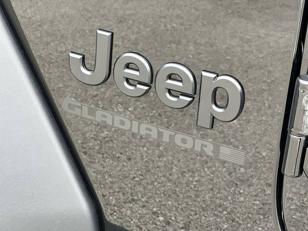 Thumbnail: 2026 Jeep Gladiator - 7