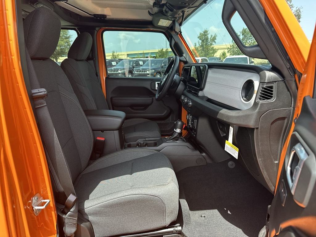 Thumbnail: 2026 Jeep Gladiator - 20