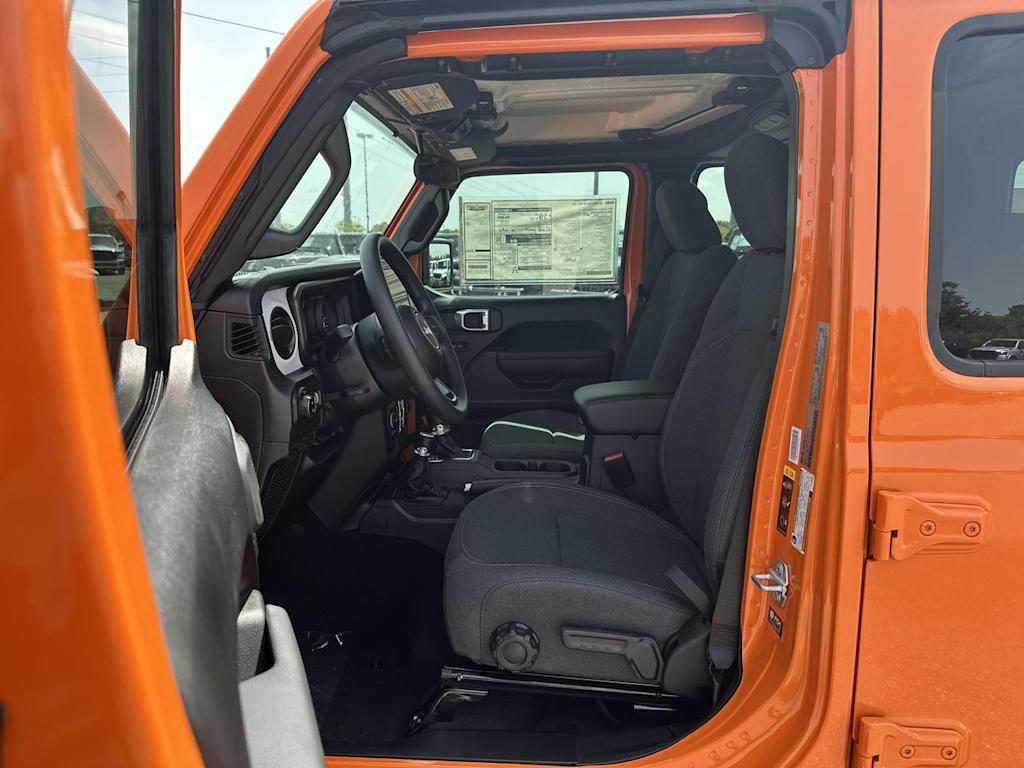 Thumbnail: 2026 Jeep Gladiator - 8
