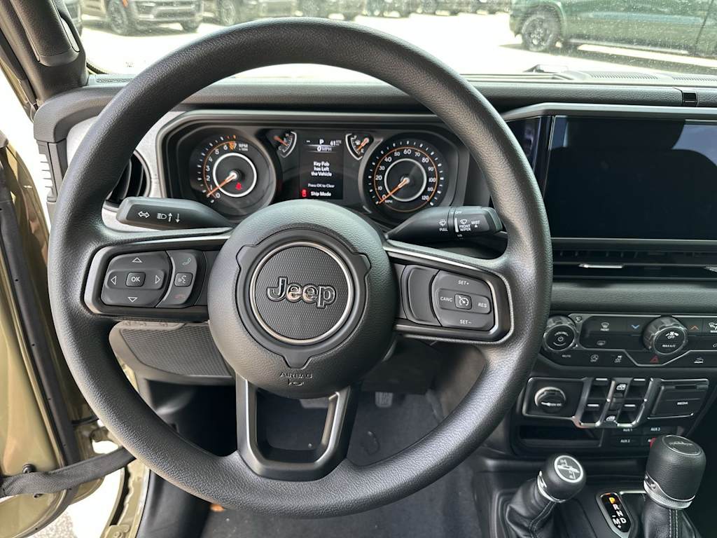 Thumbnail: 2026 Jeep Gladiator - 2