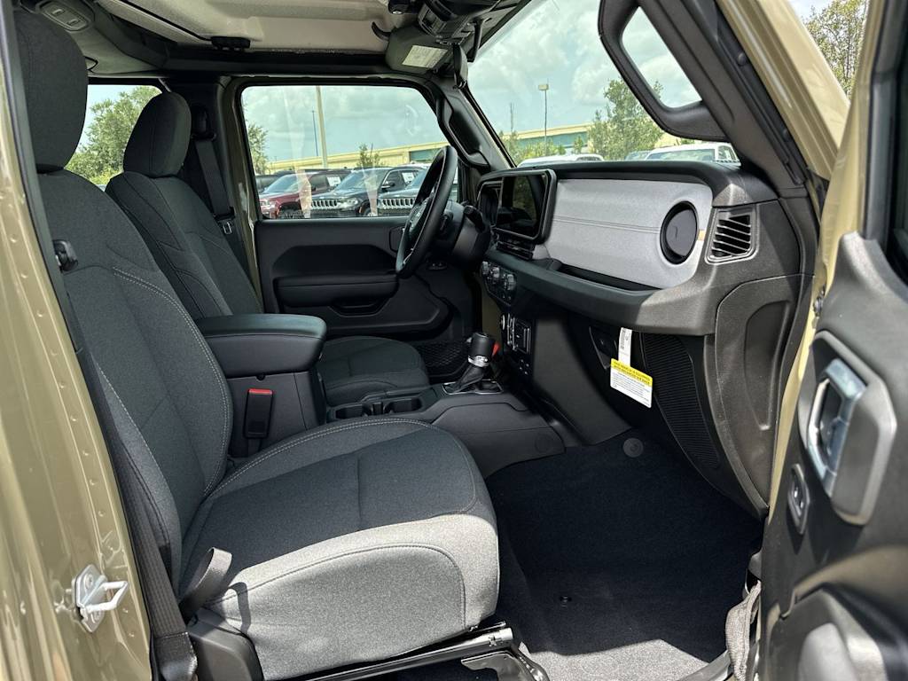 Thumbnail: 2026 Jeep Gladiator - 20