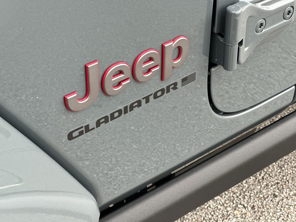 Thumbnail: 2026 Jeep Gladiator - 23