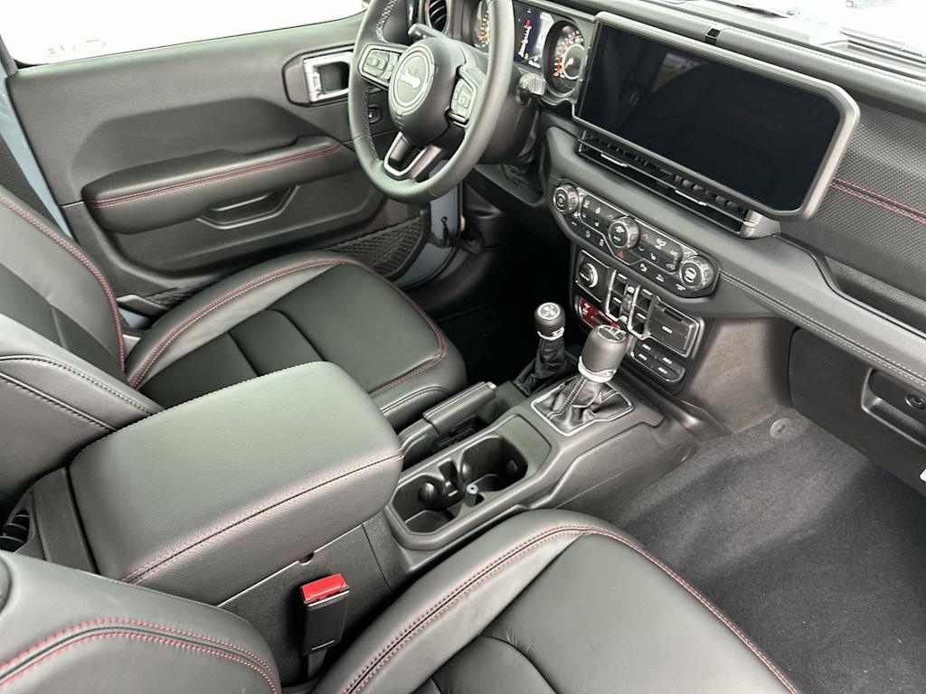 Thumbnail: 2026 Jeep Gladiator - 14