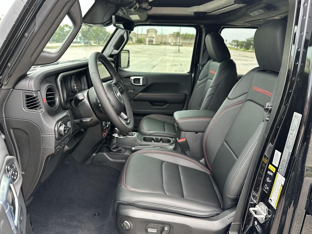 Thumbnail: 2026 Jeep Gladiator - 10