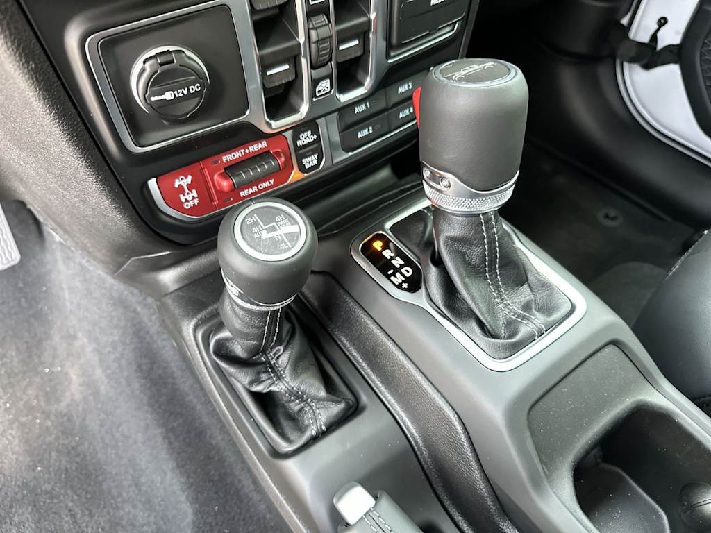 Thumbnail: 2026 Jeep Gladiator - 11