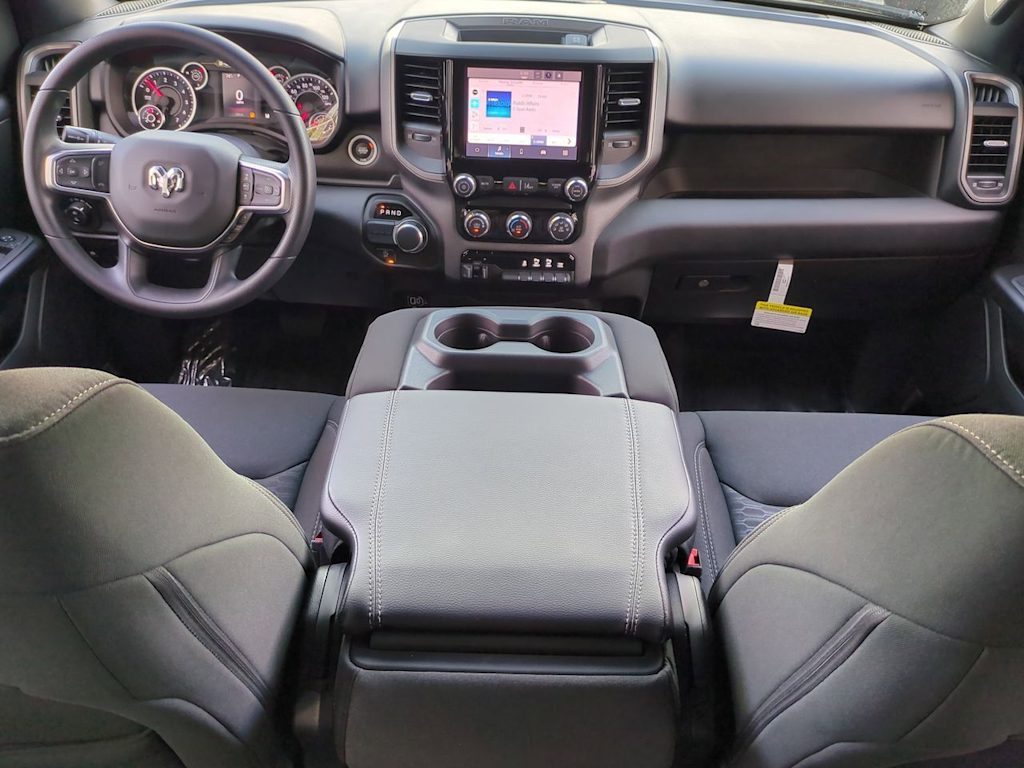 Thumbnail: 2026 RAM 1500 - 9