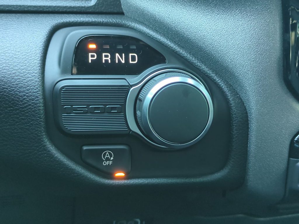 Thumbnail: 2026 RAM 1500 - 35
