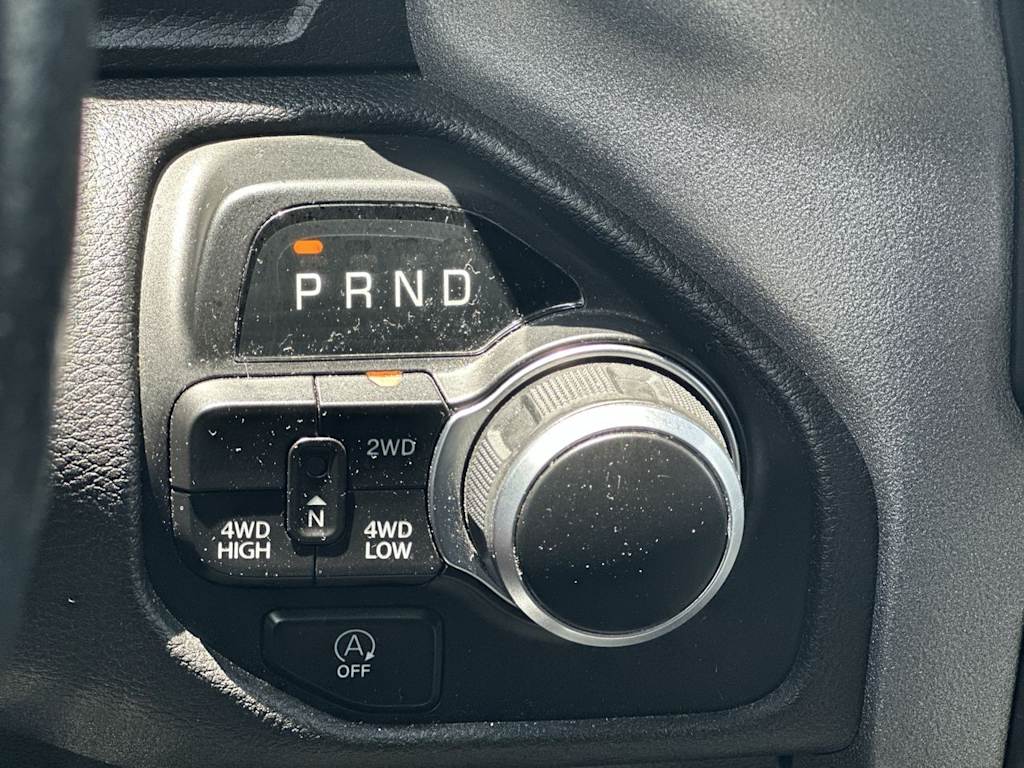 Thumbnail: 2024 RAM 1500 - 16