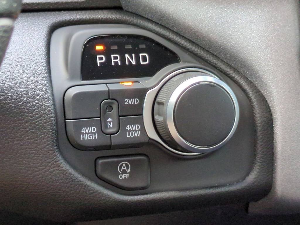 2025 RAM 1500 Tradesman 34