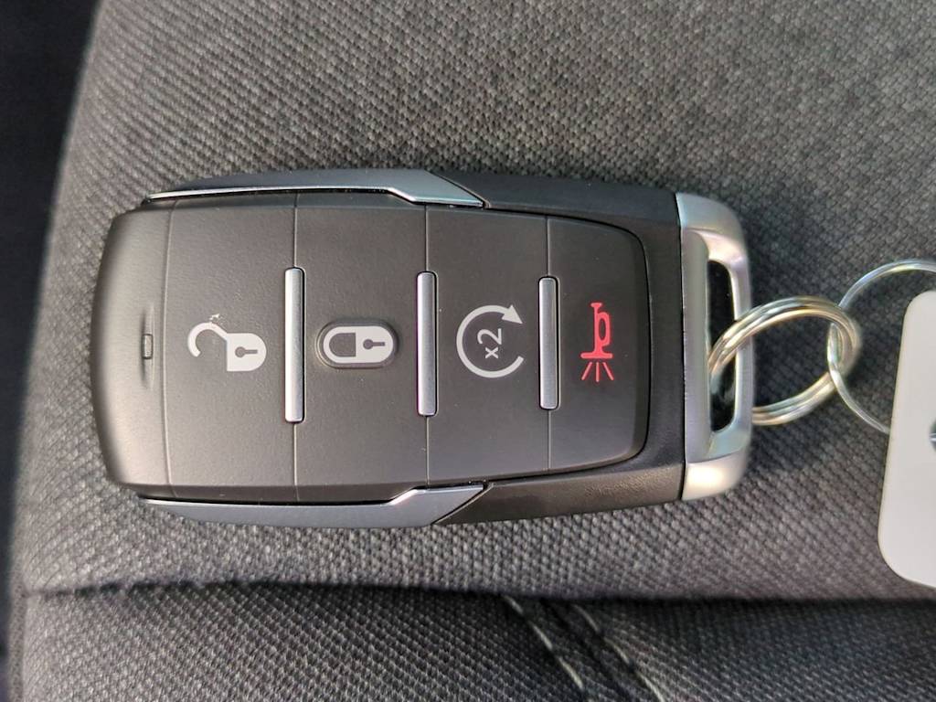 Thumbnail: 2025 RAM 1500 - 19