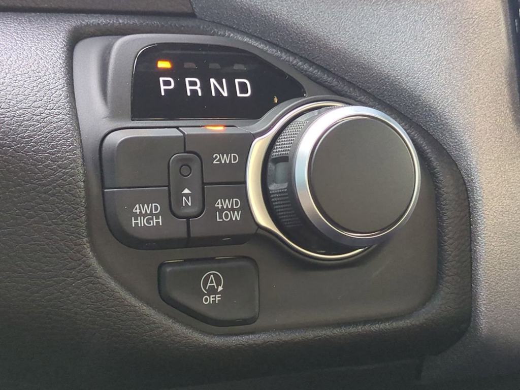 Thumbnail: 2025 RAM 1500 - 35