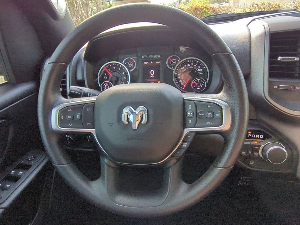 Thumbnail: 2025 RAM 1500 - 14