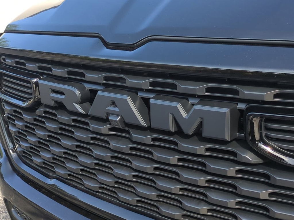 Thumbnail: 2025 RAM 1500 - 7
