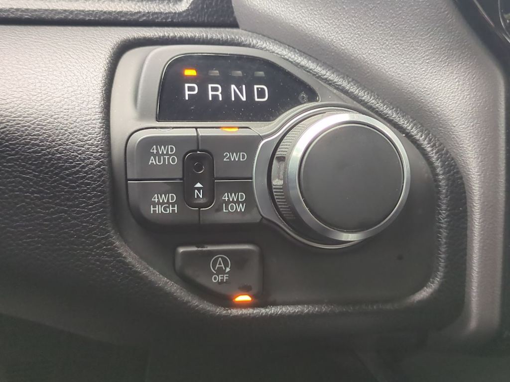 Thumbnail: 2026 RAM 1500 - 35