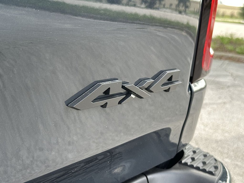 Thumbnail: 2026 RAM 1500 - 7