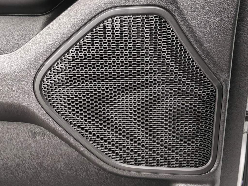 Thumbnail: 2026 RAM 1500 - 32