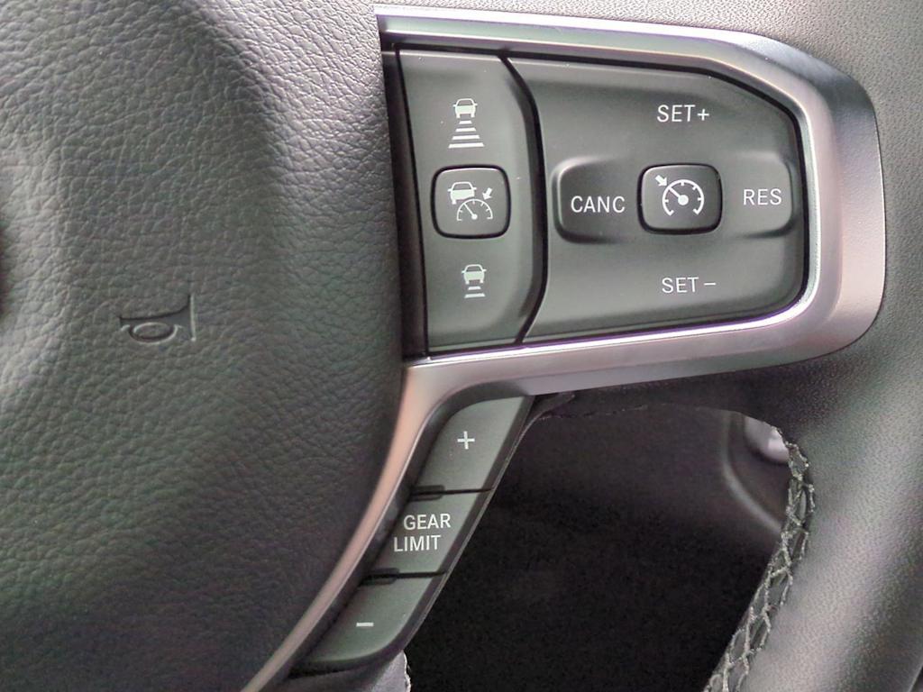 Thumbnail: 2026 RAM 1500 - 29
