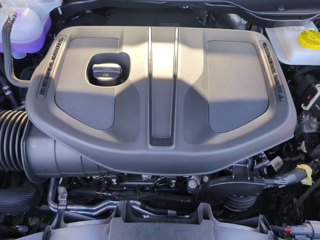 Thumbnail: 2026 RAM 1500 - 9