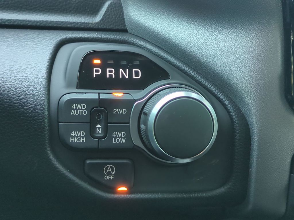 Thumbnail: 2026 RAM 1500 - 34