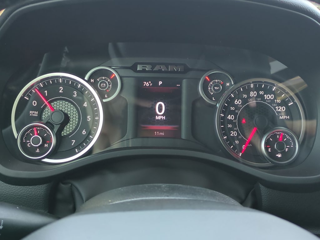 Thumbnail: 2026 RAM 1500 - 35