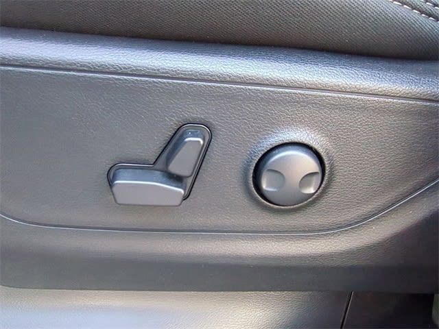 2025 RAM 1500 Big Horn 25