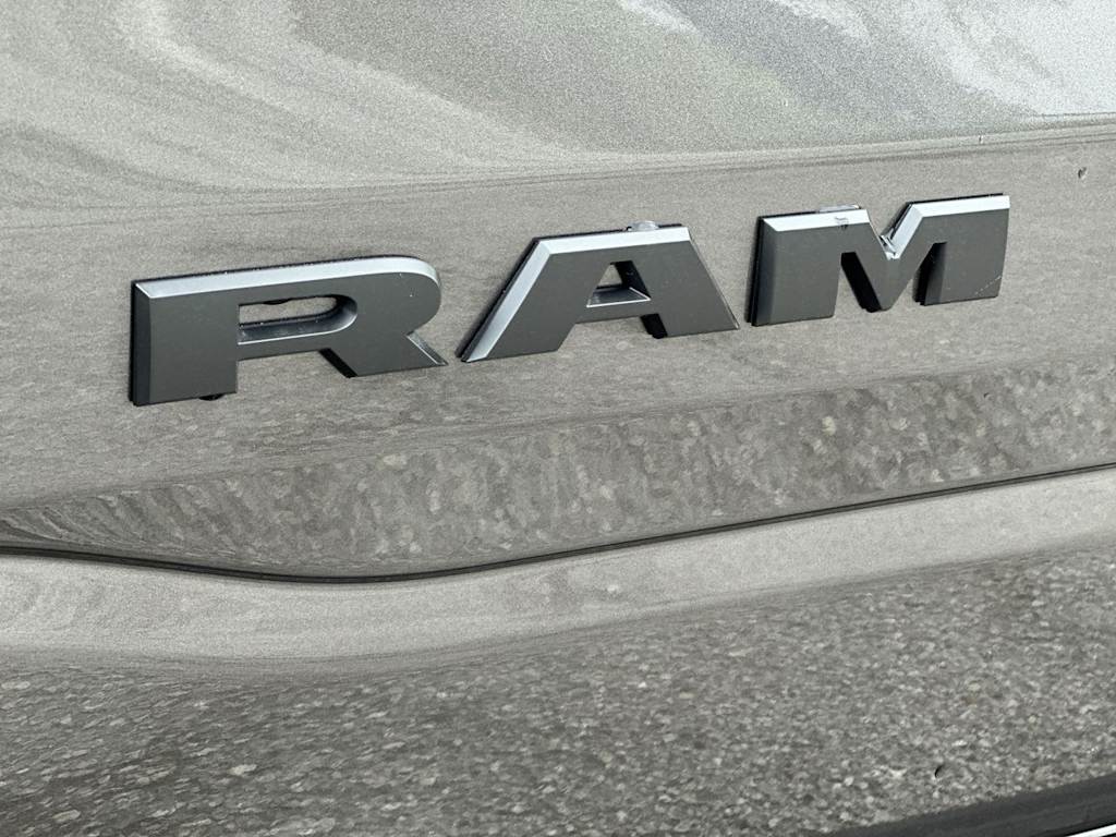 Thumbnail: 2026 RAM 1500 - 7