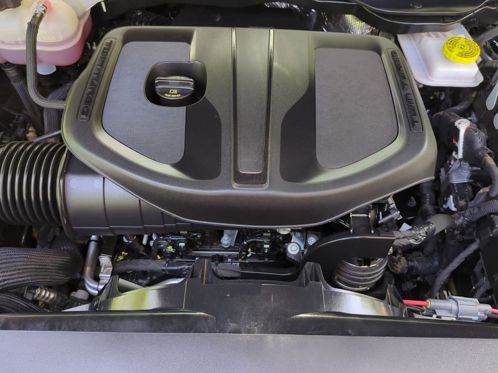 Thumbnail: 2026 RAM 1500 - 9