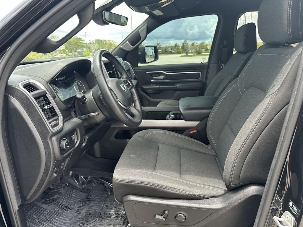 Thumbnail: 2023 RAM 1500 - 10