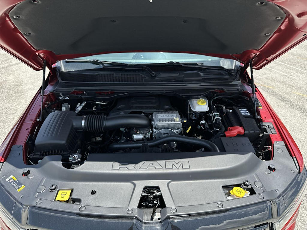 Thumbnail: 2026 RAM 1500 - 9