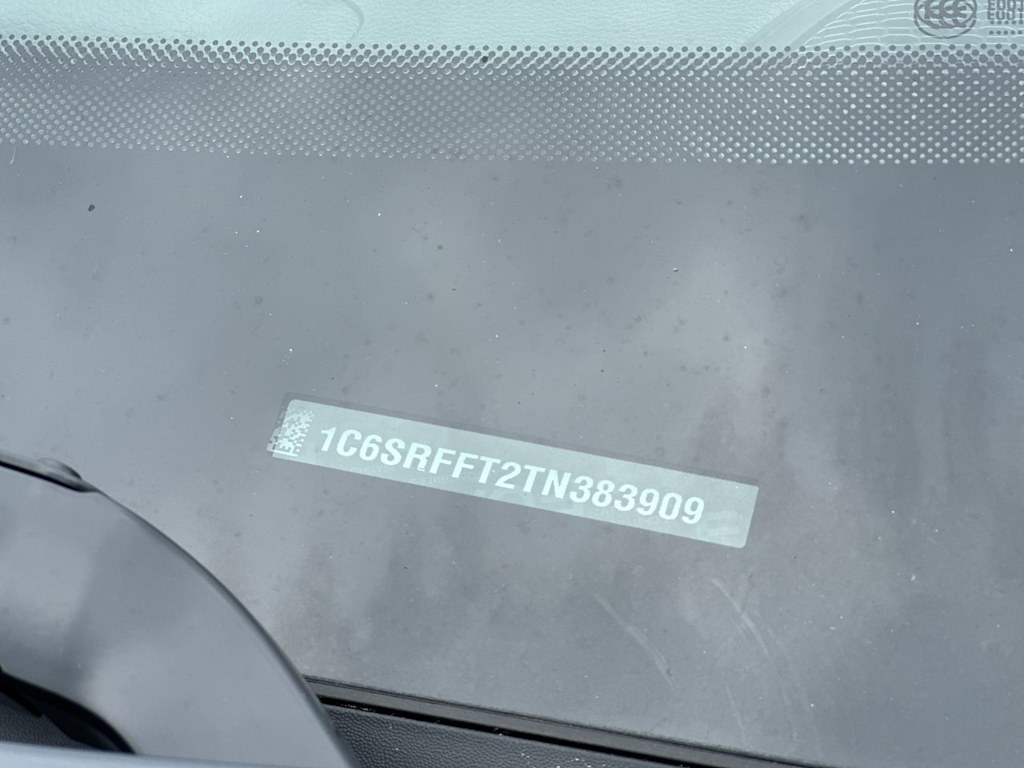 Thumbnail: 2026 RAM 1500 - 18