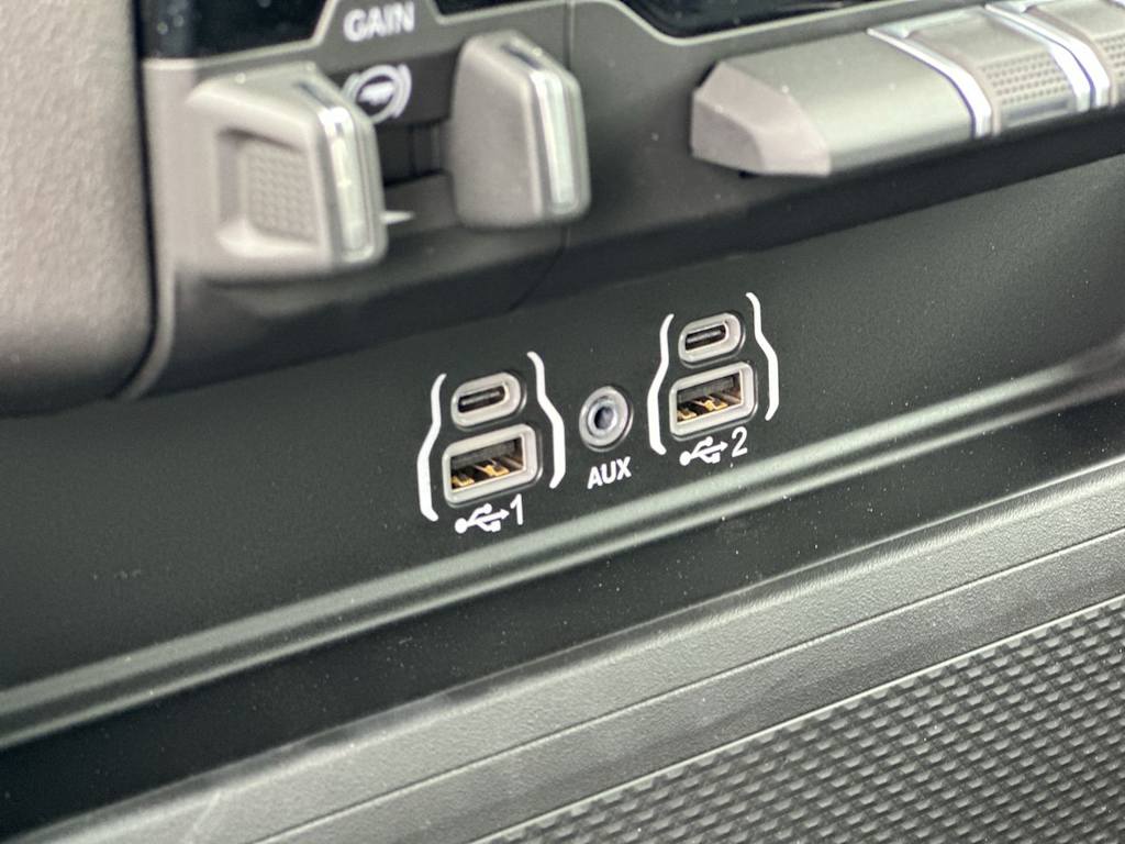 Thumbnail: 2026 RAM 1500 - 30