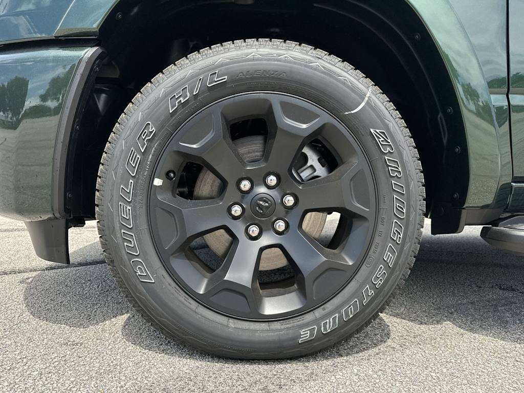 Thumbnail: 2026 RAM 1500 - 8