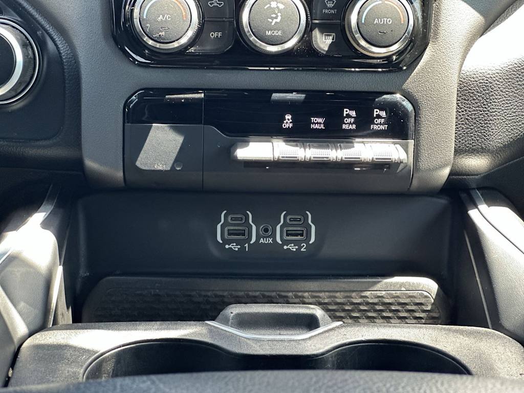 Thumbnail: 2022 RAM 1500 - 30