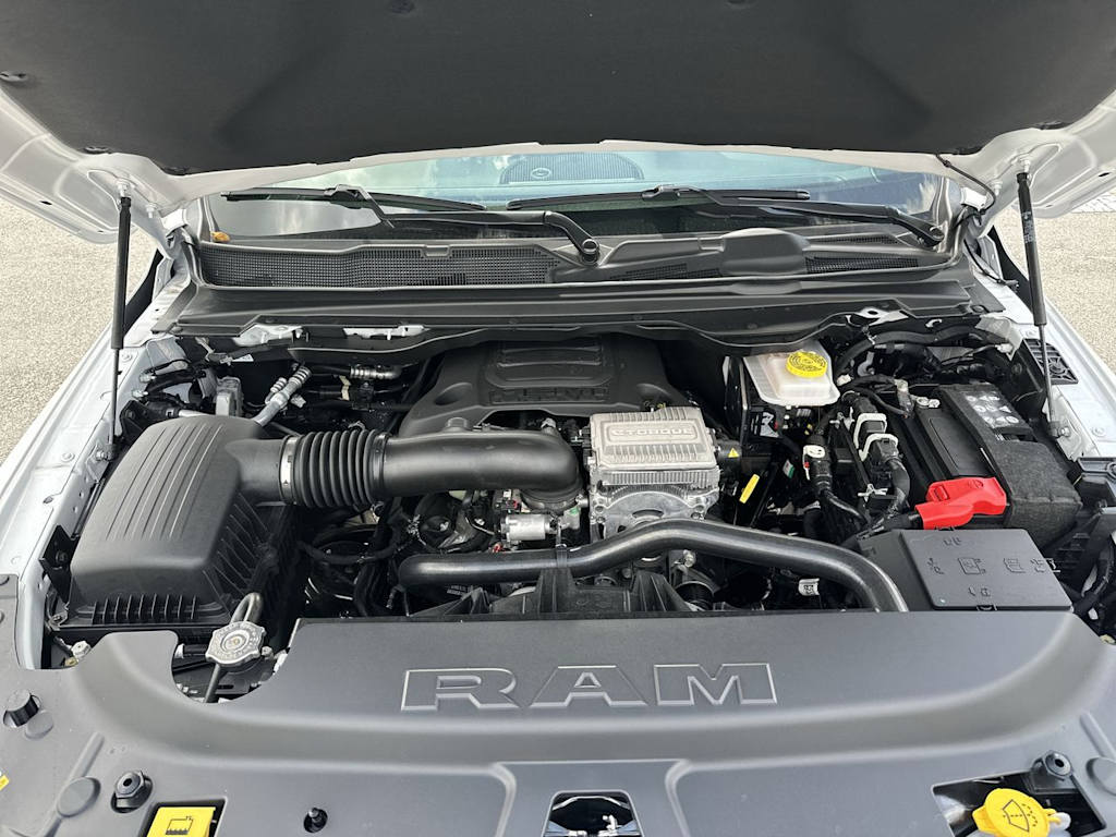 Thumbnail: 2026 RAM 1500 - 9