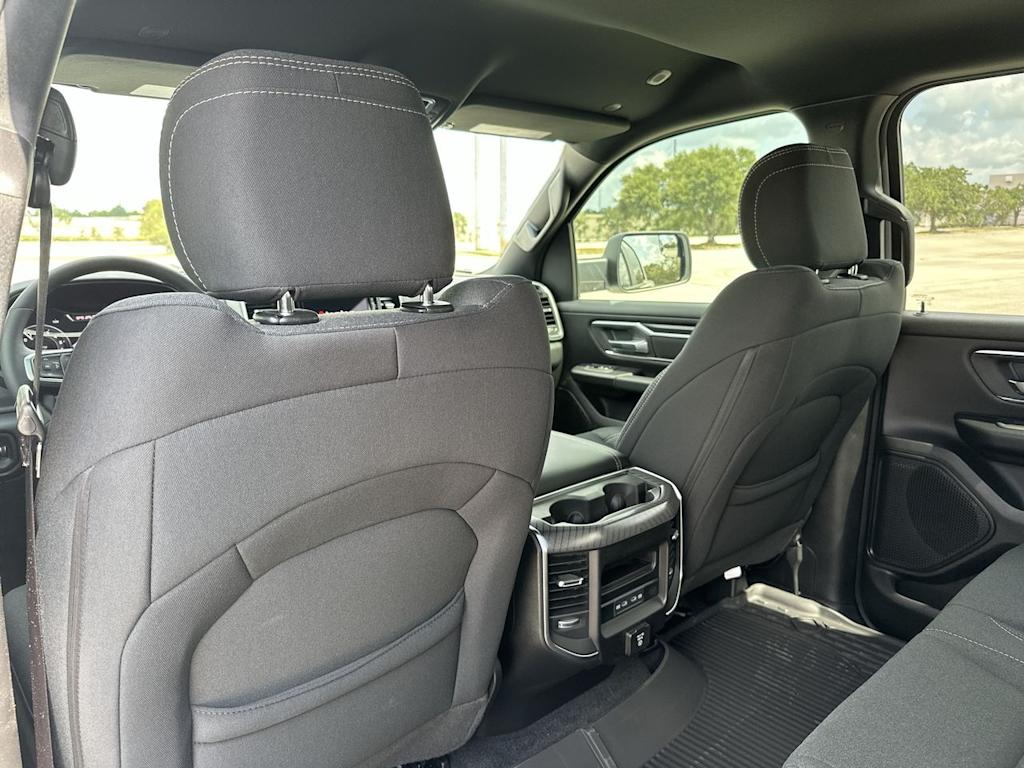 Thumbnail: 2026 RAM 1500 - 25