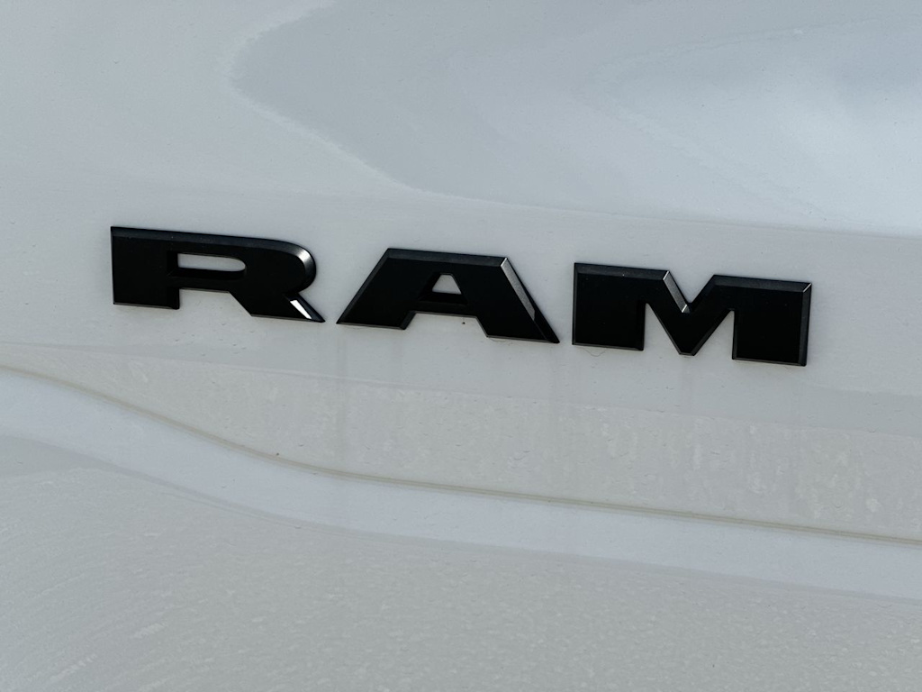 Thumbnail: 2026 RAM 1500 - 7