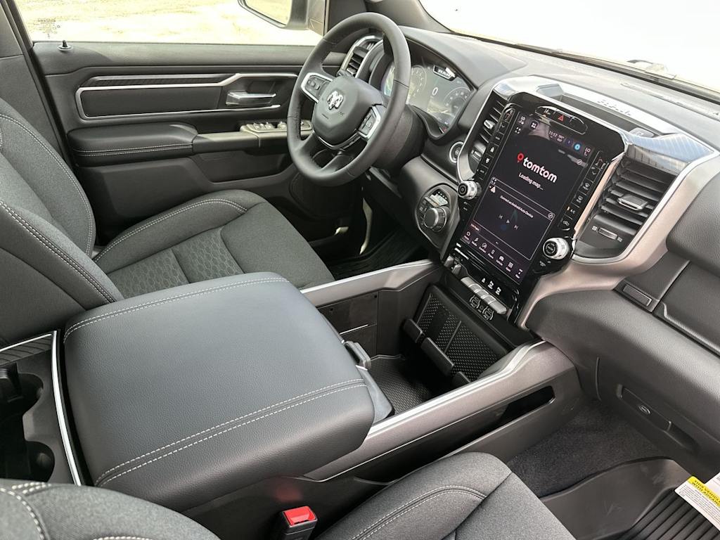 Thumbnail: 2026 RAM 1500 - 14