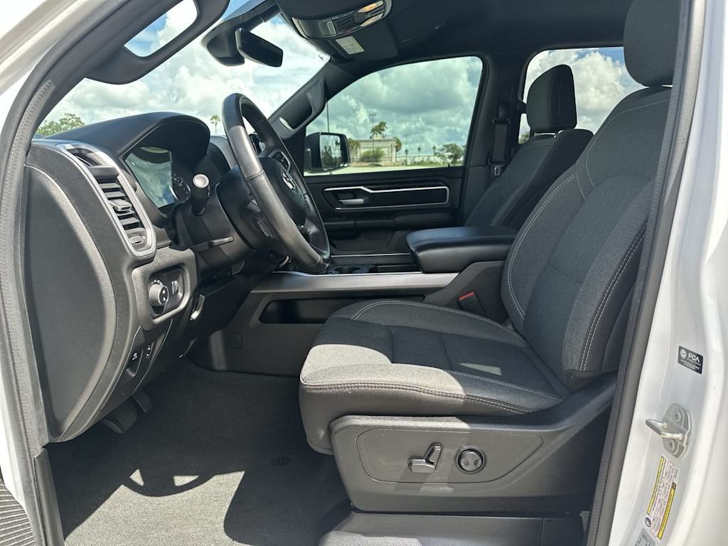 Thumbnail: 2023 RAM 1500 - 10